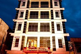 Hotel Maximillian