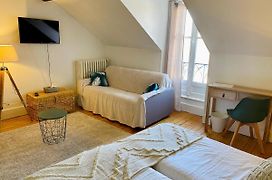 Logis Hotel La Tourelle Du Beffroi