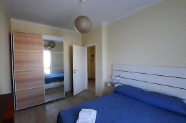 Appartamento Romolo - M2, Navigli, Iulm, Bocconi, Naba