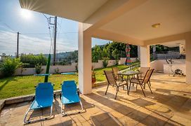 Paralia Platanou Seaview House