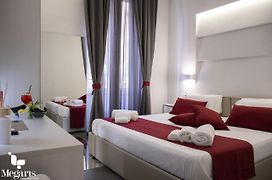 Megaris Luxury Suite Rooms