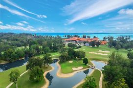 Villea Rompin Resort & Golf