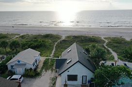 Private Beach Front Cottage- Indian Rocks Beach