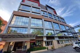 Hotel Sree Gokulam Apartments