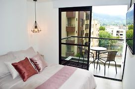 Apartamento Con Vista Y Ubicacion Privilegiada