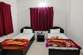Gaurav Guest House