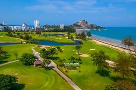Seapine Beach Golf And Resort Hua Hin