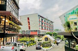 MaxOneHotels at Bounty Sukabumi