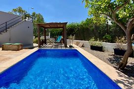 Big Villa With Pool Only 100M To Alcudiabeach