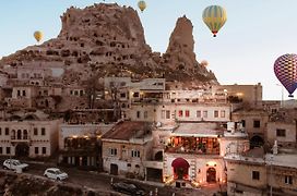 Hu Of Cappadocia - Special Class
