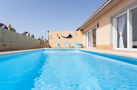 Casa Almendra - Private Pool - Ocean View - Bbq - Garden - Terrace - Free Wifi - Child & Pet-Friendly - 4 Bedrooms - 8 People