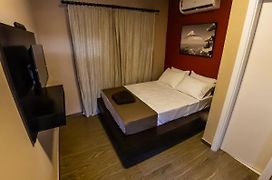 Bonabrigo Hostel & Suites