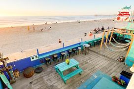 Ith Beach Bungalow Surf Hostel San Diego (Adults Only)