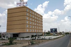 Oaktree Hotel