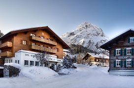 Hotel Gotthard