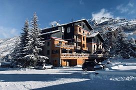 Hôtel 16 | 150 Montagne&Spa Nuxe