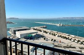 Appart Vue Mer le Panoramique Vieux-Port de Marseille