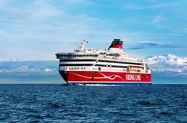 Viking Line Ferry Viking Xprs - One-Way Journey From Helsinki To Tallinn