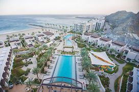 Al Aqah Luxury Apartment W/ Sea Views At Address Residences
