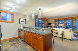 Capitol Peak Lodge By Snowmass Mountain Lodging