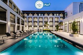 One Patio Hotel Pattaya - Sha Extra Plus