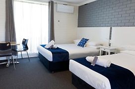 Busselton Motel