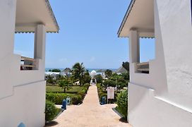 Sunseabar Beach Resort