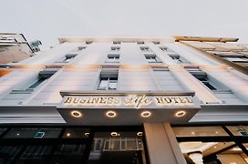 Business Life Hotel Bakirköy