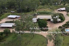 Rubyvale Motel & Holiday Units - An Adults Only Getaway