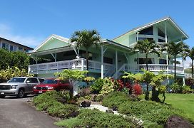 Guest House In Hilo Exterior photo