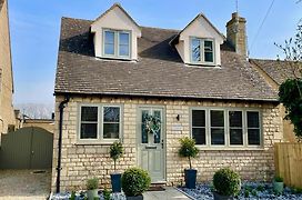 Lavender Lodge Bourton