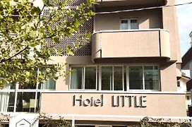 Hotel Little