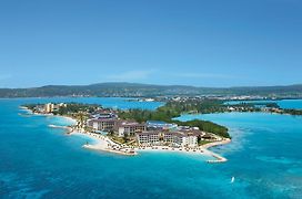 Secrets Wild Orchid (Adults Only)