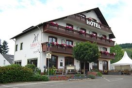 Hotel Zur Moselbruecke