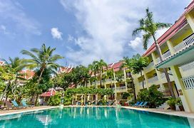 Mw Krabi Beach Resort -Family Run- Sha Extra Plus