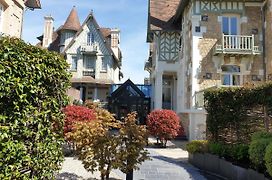 Villa Augeval Hôtel de charme&Spa