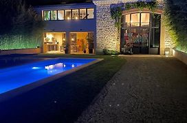Villa Moderne au calme avec piscine privée pour 6 personnes