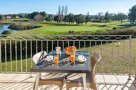 Residhotel Golf Grand Avignon