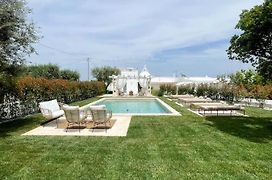 Trullo San Vincenzo con Piscina