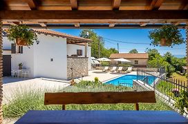 Villa Simici Quiet Peaceful Place With Pool Perfect To Enjoy The Nature