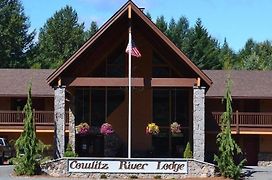 Cowlitz River Lodge