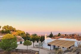 APARTAMENTOS RURALES MIRADOR DEL NEGRATíN