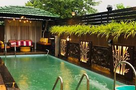 Slice Of Heaven.3-Bedroom Villa With Pool & Gazebo