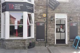 Tintagel Arms Bed And Breakfast