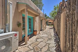 Authentic Adobe Abode Less Than 1 Mile To Sante Fe Plaza!