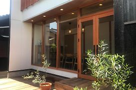 Quaint House Naoshima