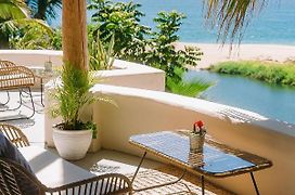 Villas La Mar - Adults 15 Plus