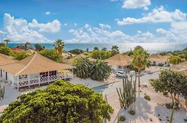 Papagayo Beach Resort (Adults Only)