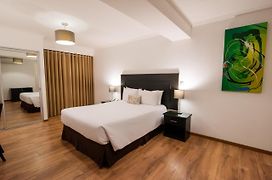 El Polo Apart Hotel&Suites