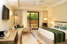Catalonia Royal Tulum Beach & Spa Resort Adults Only